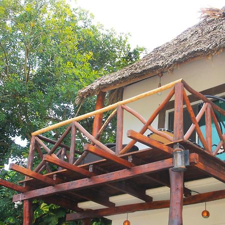 Hotel Pancho Villas Bacalar - Free Bikes And Paddles Экстерьер фото